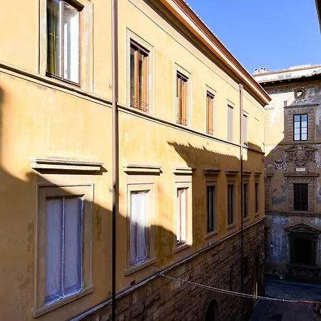 Spacious By Duomo Apartment *