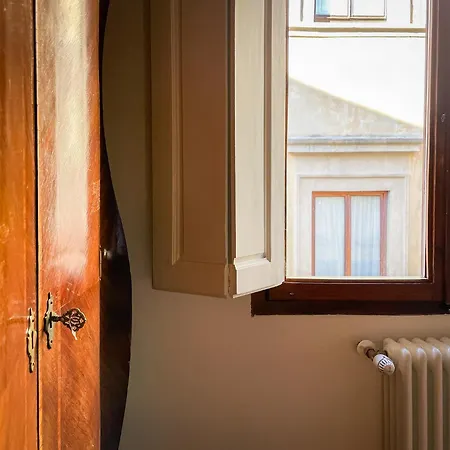 Spacious By Duomo 佛罗伦萨