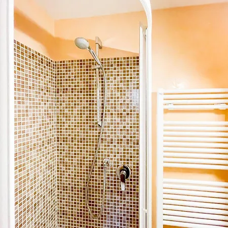 Spacious By Duomo Apartman Firenze